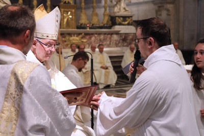 0. 72dpi   ordination diaconale de Guillaume Thévenon © François Julien (7)