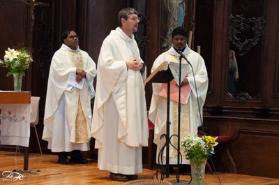 2025nov.23Messe_d'Installation-cononique de l'abbé Sudhira KORADA043.jpg