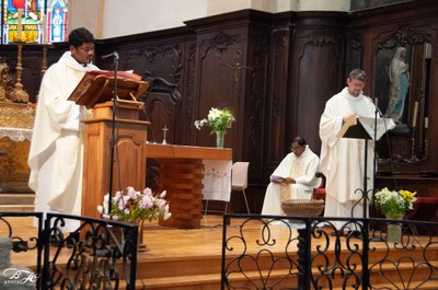 2025nov.23Messe_d'Installation-cononique de l'abbé Sudhira KORADA058.jpg