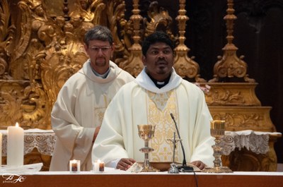 2025nov.23Messe_d'Installation-cononique de l'abbé Sudhira KORADA102.jpg