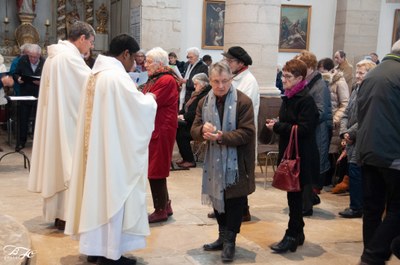 2025nov.23Messe_d'Installation-cononique de l'abbé Sudhira KORADA105.jpg