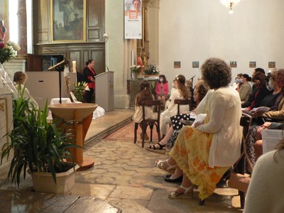 1ère des communions - Paroisse Val de la Dame Blanche - 6 juin 2 (5).jpg