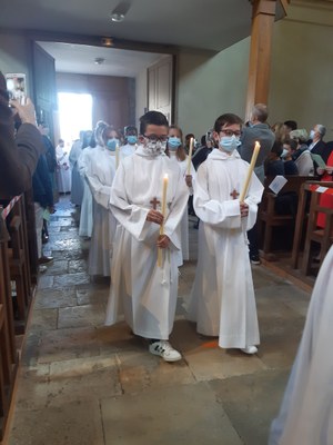Profession de Foi - Paroisse Val des Salines - Eglise de Cussey-sur-l'Ognon - 23 mai 2021 (2).jpg