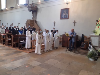 Profession de Foi - Paroisse Val des Salines - Eglise de Cussey-sur-l'Ognon - 23 mai 2021 (6).jpg