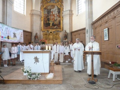 Profession de Foi - Eglise de Pouilley-les-Vignes - 14 mai 2023 (10).JPG