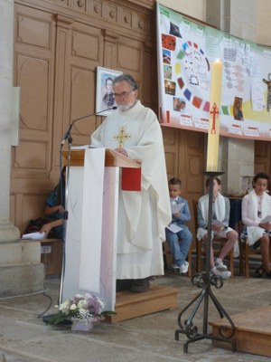 Profession de Foi - Eglise de Pouilley-les-Vignes - 14 mai 2023 (15).JPG