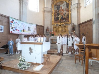 Profession de Foi - Eglise de Pouilley-les-Vignes - 14 mai 2023 (8).JPG