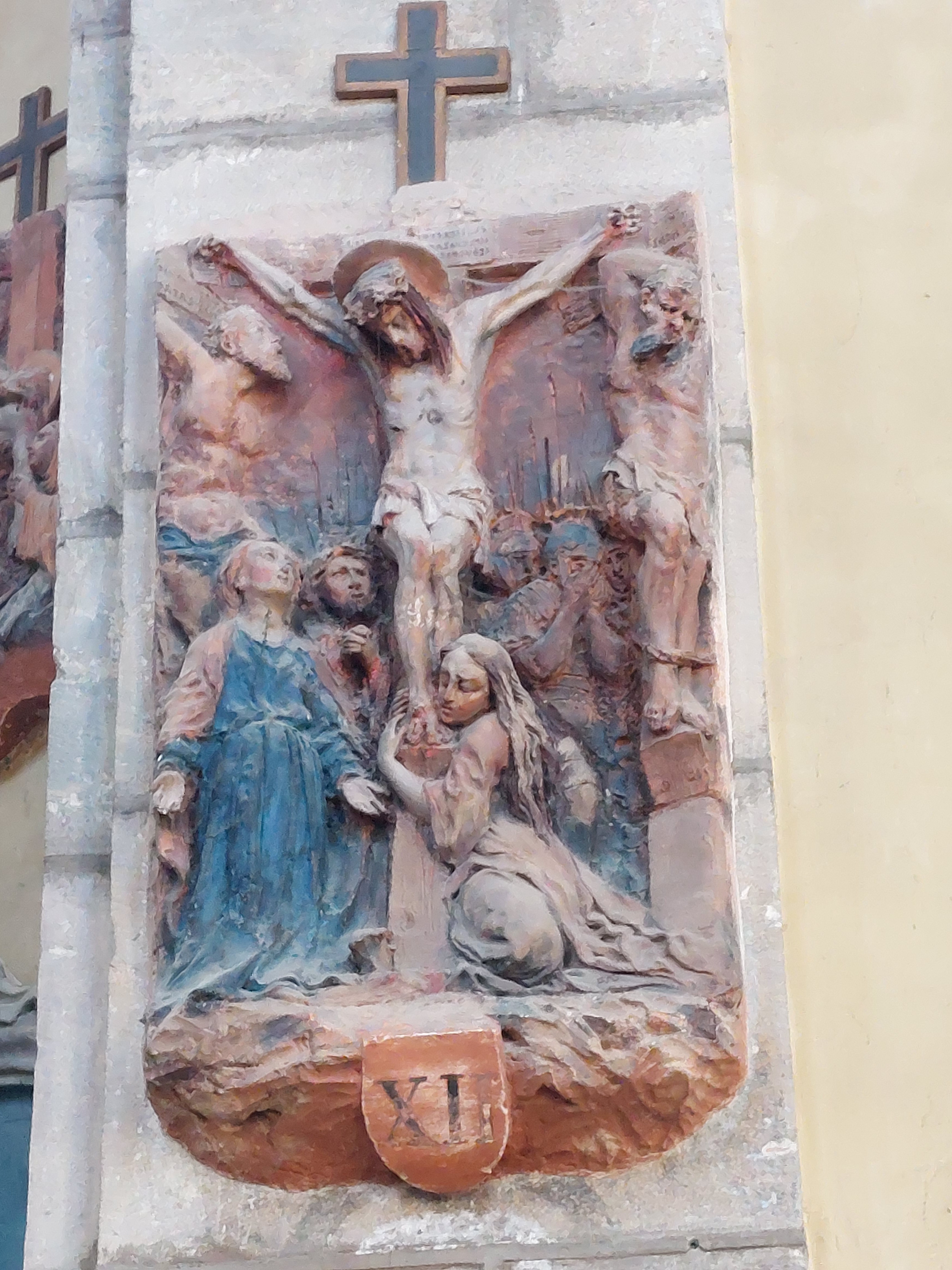 Chemin de croix - Eglise de Recologne - XIIe station.jpg