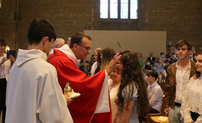 Confirmation des jeunes du doyenné - Eglise  Saint Claude Besançon - 26 juin 2022 (12).JPG