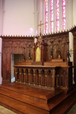 Autechaux maitre autel.jpg