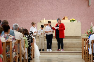 1eres_communions_2023-078.jpg