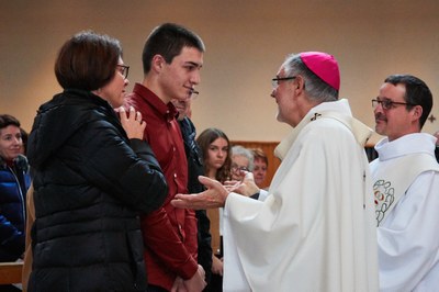 Confirmation 2019   selection 099