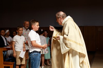 premiere-communion-12-06-2022_331.jpg