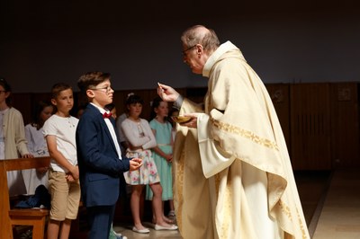 premiere-communion-12-06-2022_385.jpg