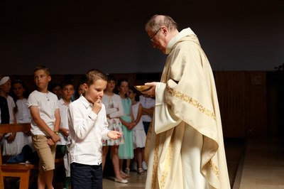 premiere-communion-12-06-2022_408.jpg