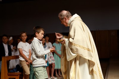 premiere-communion-12-06-2022_425.jpg