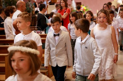 premiere-communion-12-06-2022_492.jpg