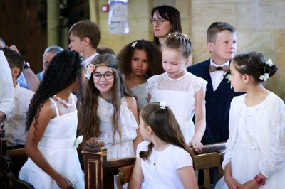 premiere-communion-19-06-2022_010.jpg