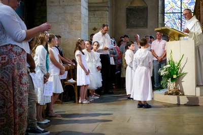 premiere-communion-19-06-2022_073.jpg