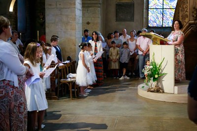 premiere-communion-19-06-2022_110.jpg