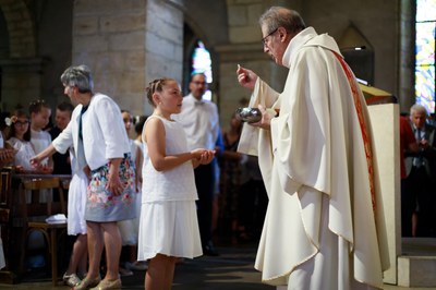 premiere-communion-19-06-2022_193.jpg