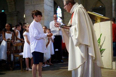 premiere-communion-19-06-2022_281.jpg