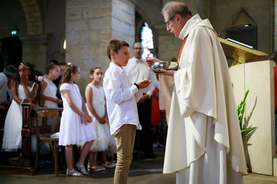 premiere-communion-19-06-2022_292.jpg
