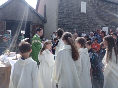 376887737 685900080239753 3020662513274274207 n