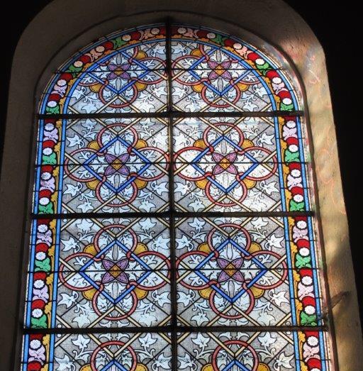 arc-les-gray-vitrail-xixe-detail.jpg