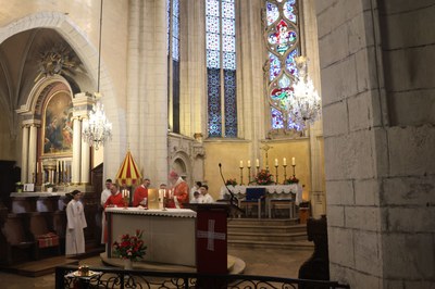 Confirmation   vêque Prêtres Diacre