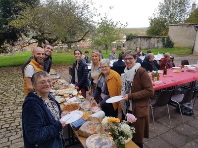 Entrée en Eglise 2   30.10.2022   Pique nique