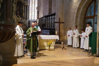 13 07 2025   Pesmes         diacre Charles (118)