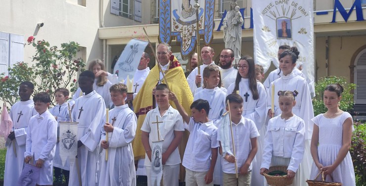 Procession 7.5.2026.jpg