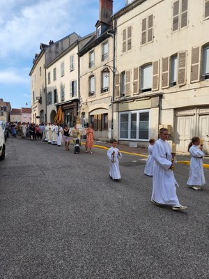 Procession 4 15.8.2026