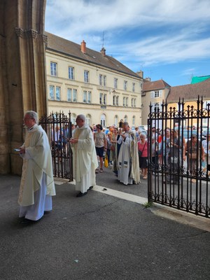 Procession 14 15.8.2026