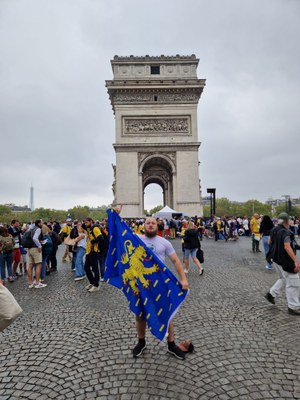 Paris   En attendant